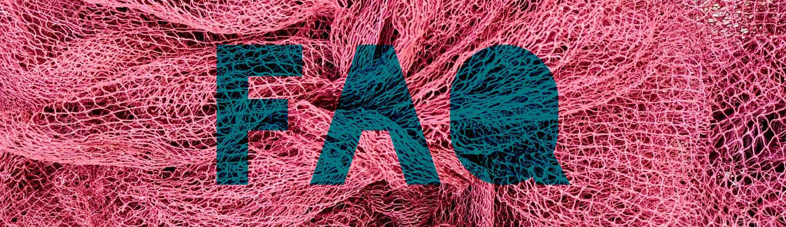 Rote Fischernetze mit durchsichtigen Buchstaben: FAQ